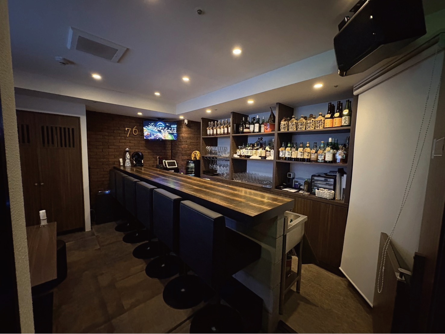 スナックレモン離れの店内